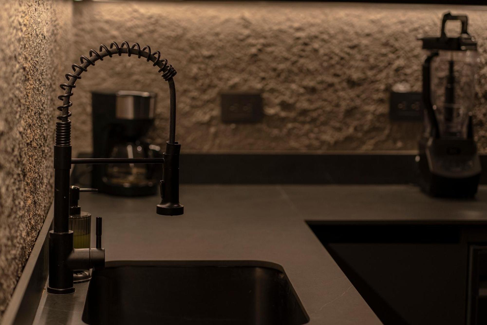 Apartamento Vive Pisoverde - A Loft With A Soul *