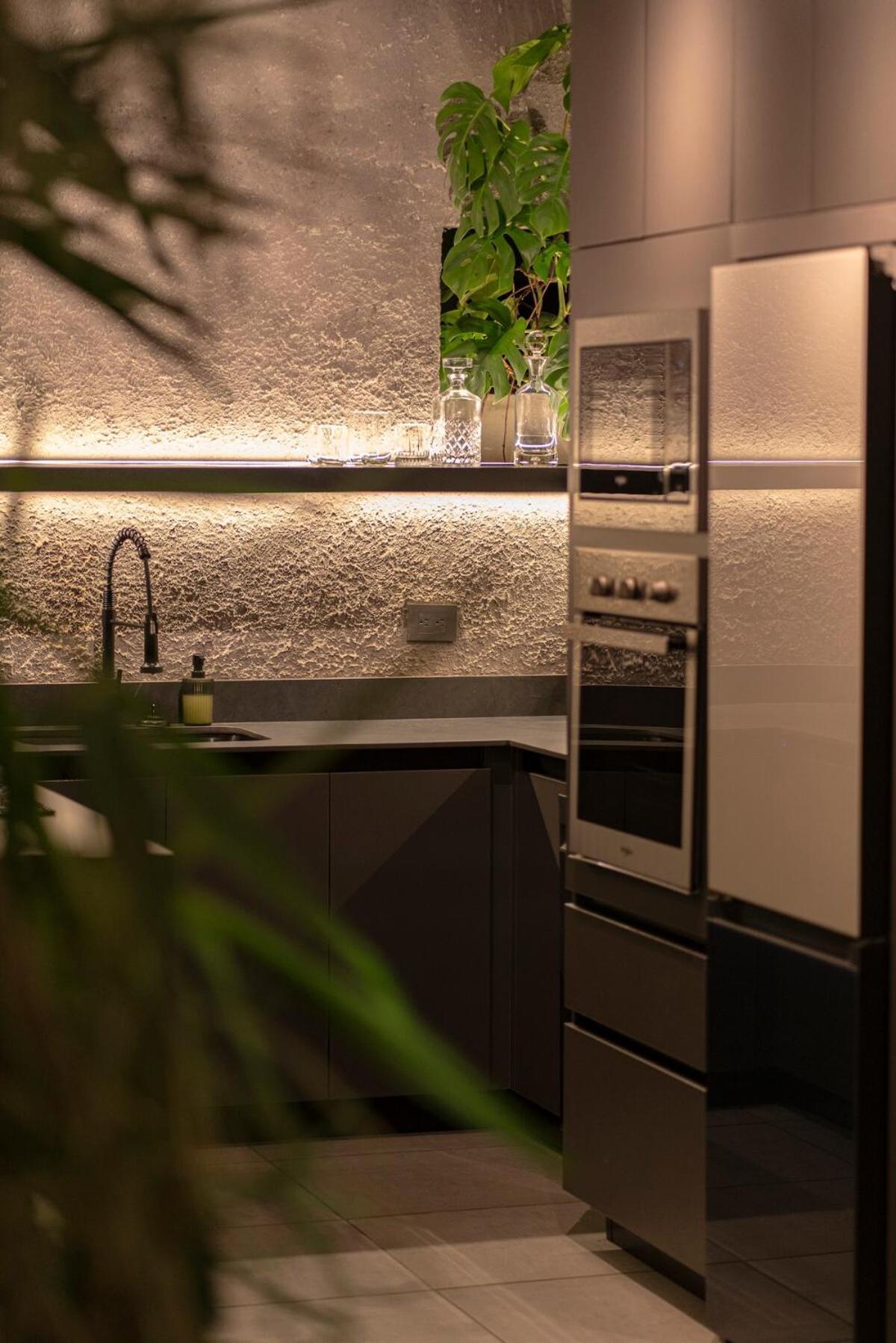 Apartamento Vive Pisoverde - A Loft With A Soul